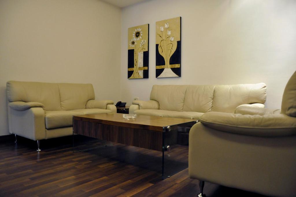 Granada Suites Hotel Amman Camera foto